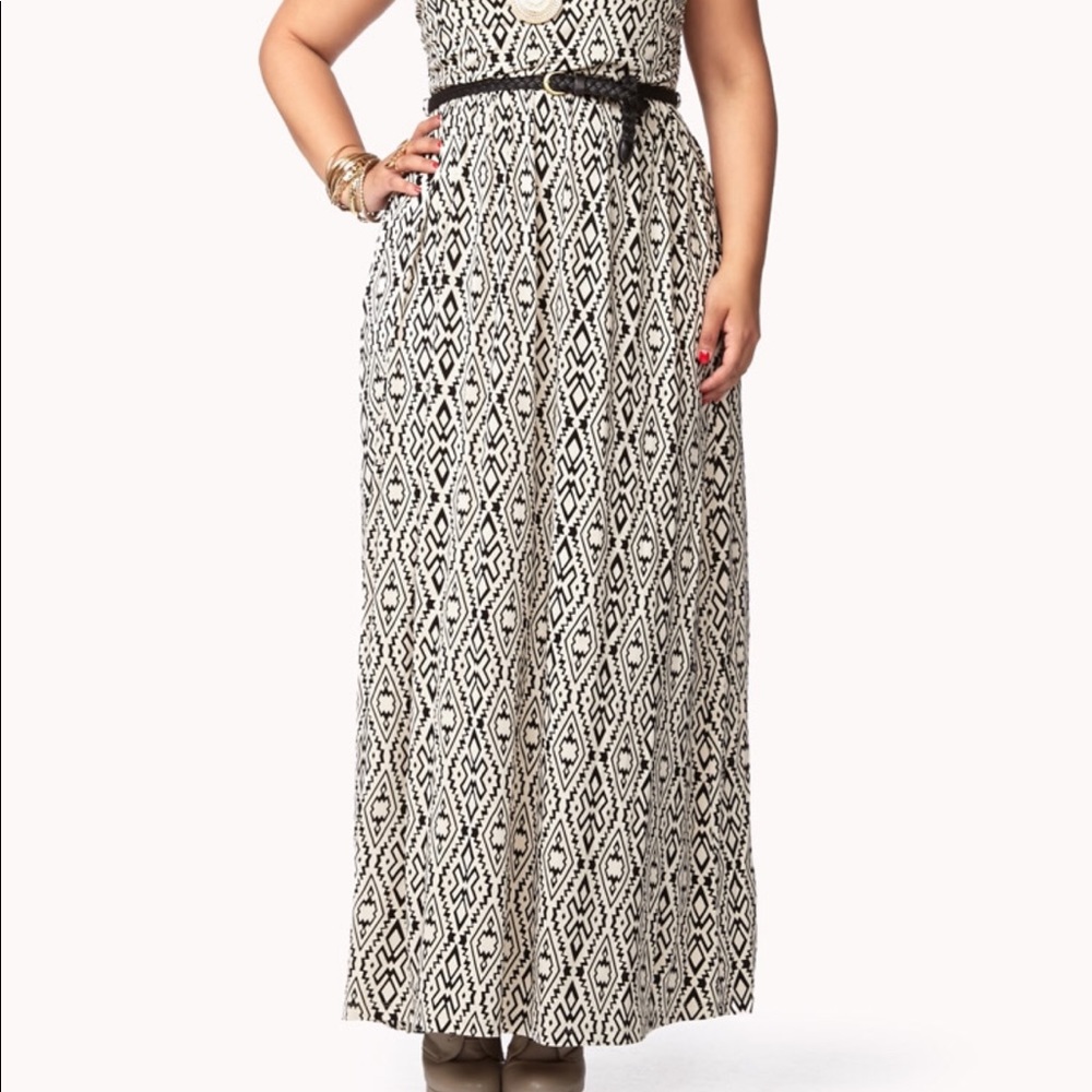 Tribal maxi dress with belt